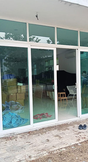 Aluminium Sliding Doors